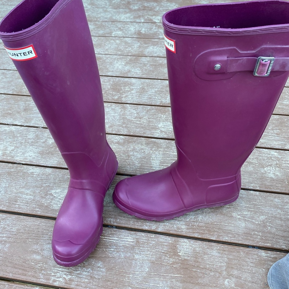 Hunter Deep Purple Waterproof Boots - Picture 2 of 4